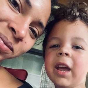 Meet your Posher, Alysha